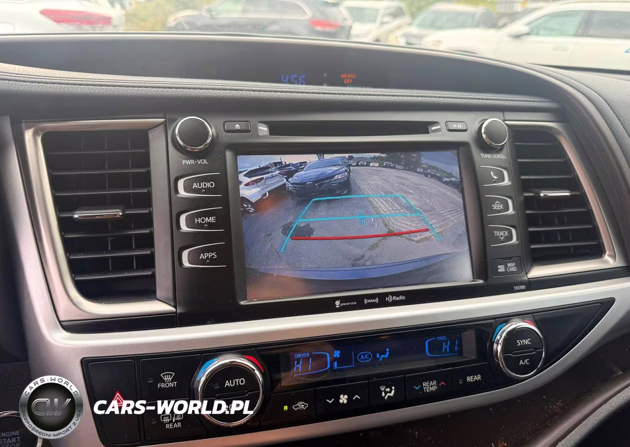 2019 Toyota Highlander Xle VIN:5TDJZRFH1KS604023 - 10