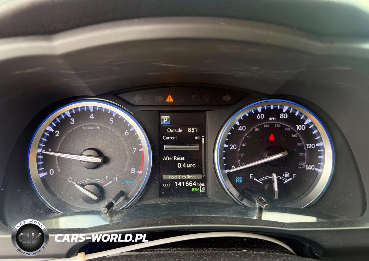 2019 Toyota Highlander Xle VIN:5TDJZRFH1KS604023 - 11