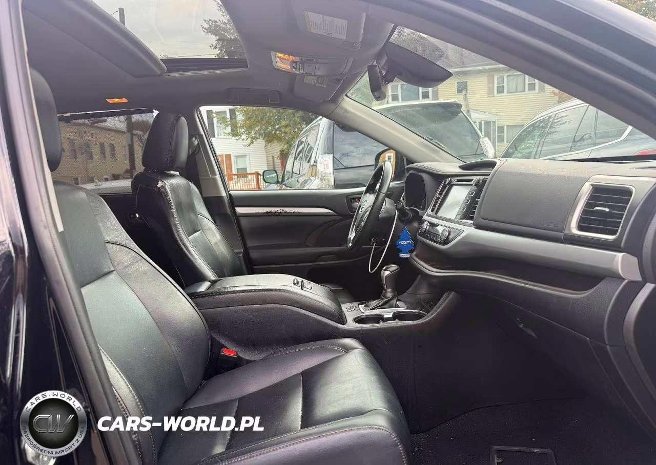 2019 Toyota Highlander Xle VIN:5TDJZRFH1KS604023 - 7