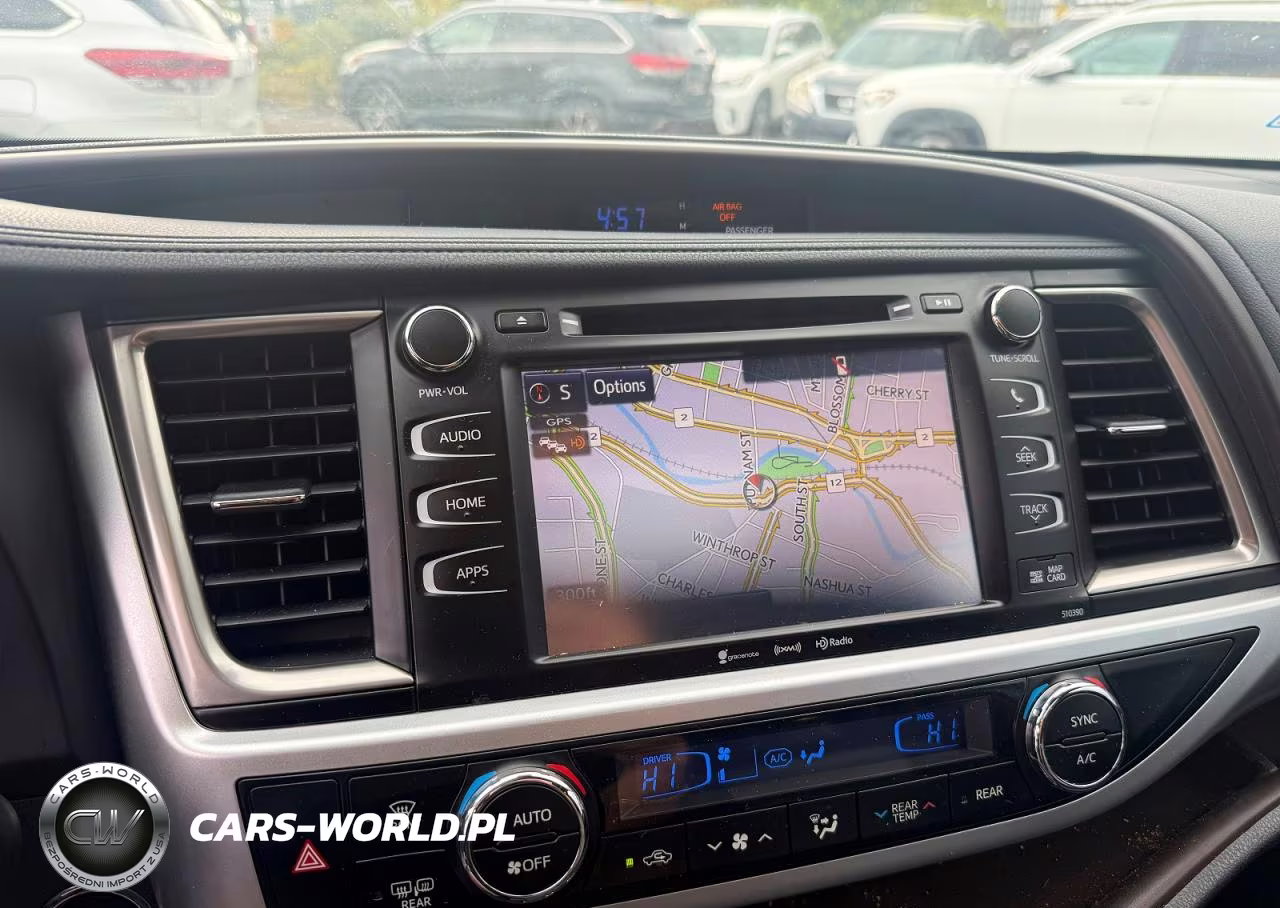 2019 Toyota Highlander Xle VIN:5TDJZRFH1KS604023 - 9
