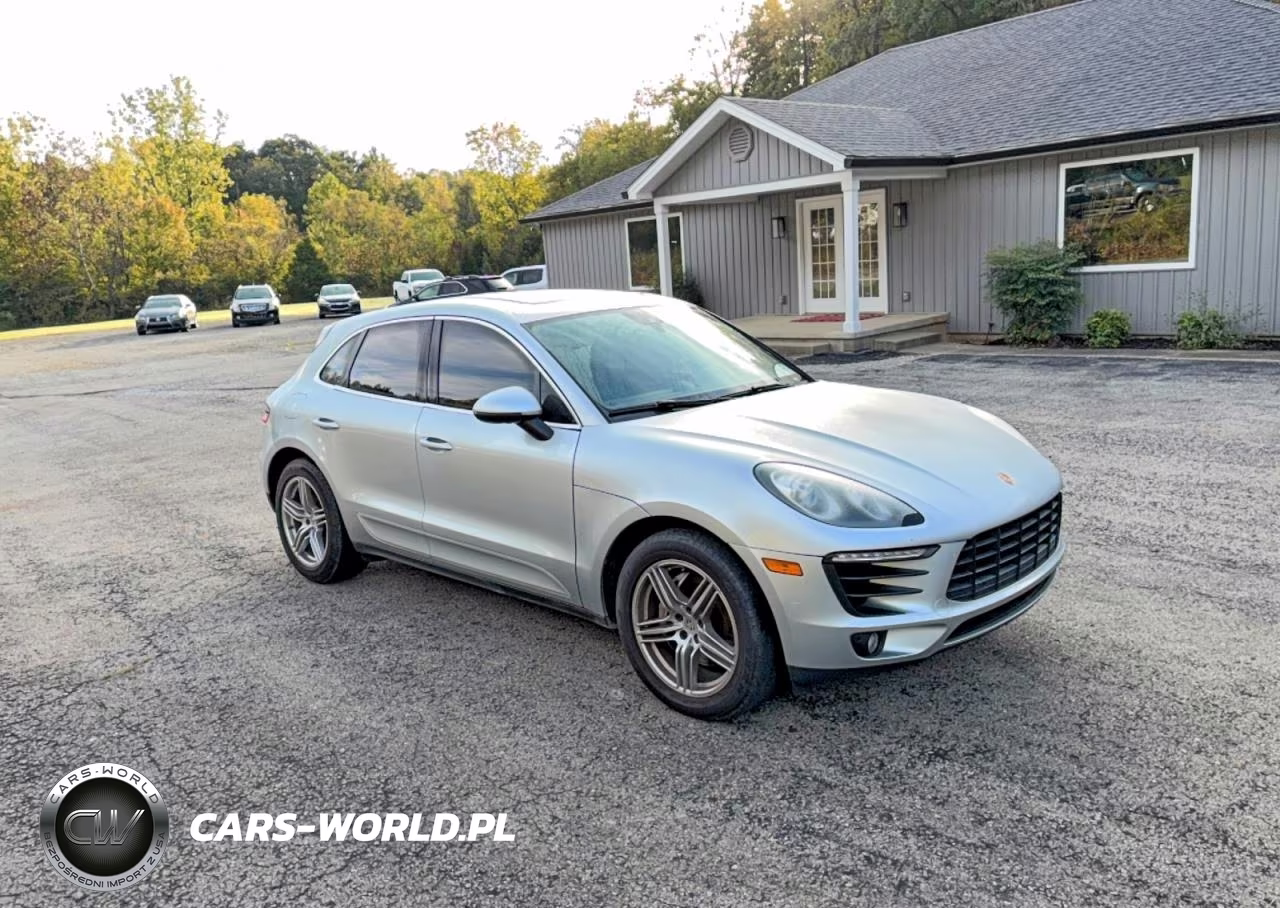 2015 Porsche Macan S