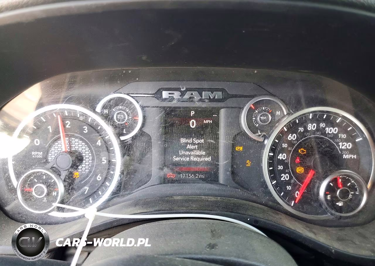2025 Ram 1500 Tradesman VIN:1C6RRFGG8SN758121 - 9