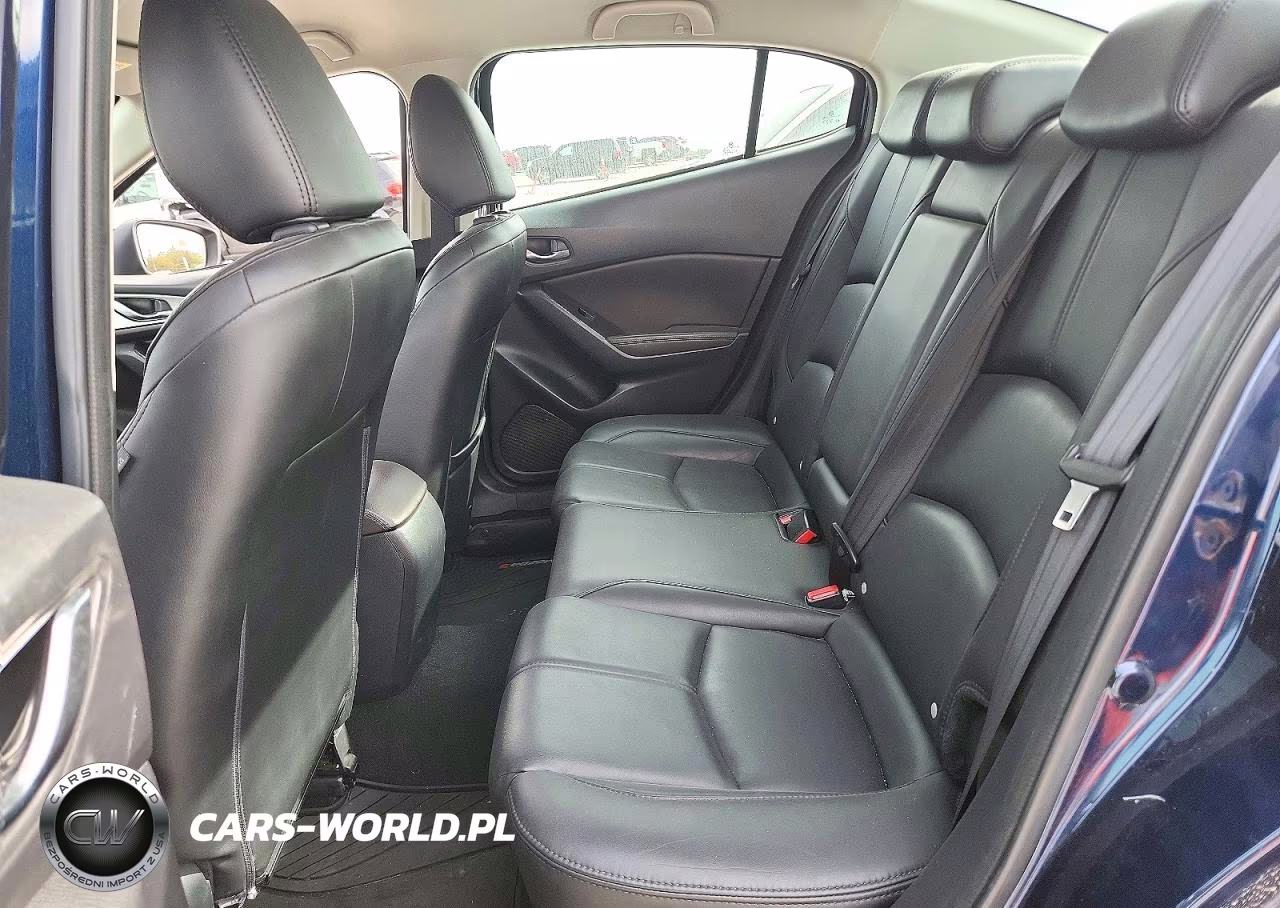 2018 Mazda 3 Touring VIN:3MZBN1V31JM254993 - 10