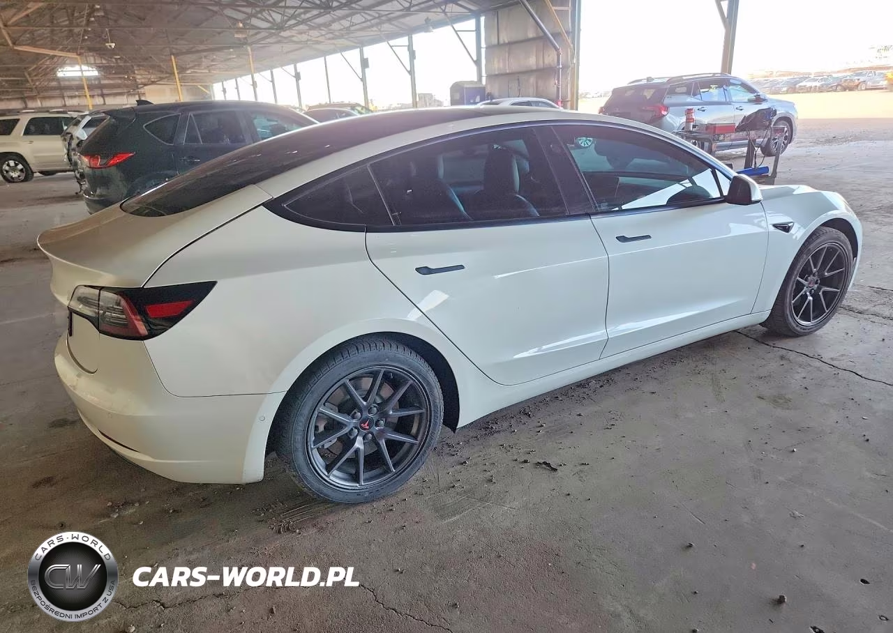 2021 Tesla Model 3 VIN:5YJ3E1EA4MF871853 - 3