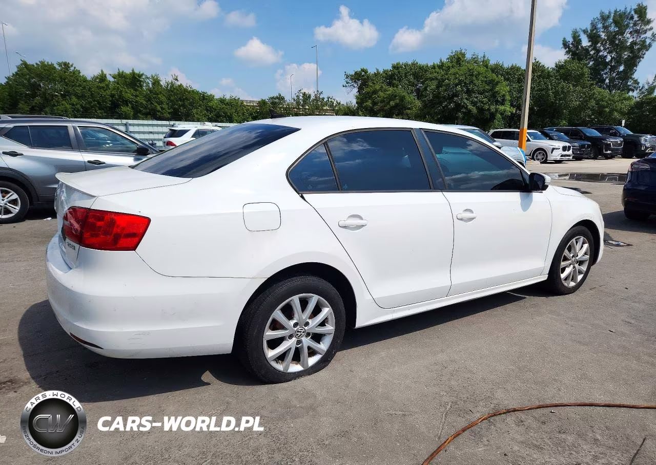 2012 Volkswagen Jetta Se VIN:3VWDX7AJ9CM344633 - 3