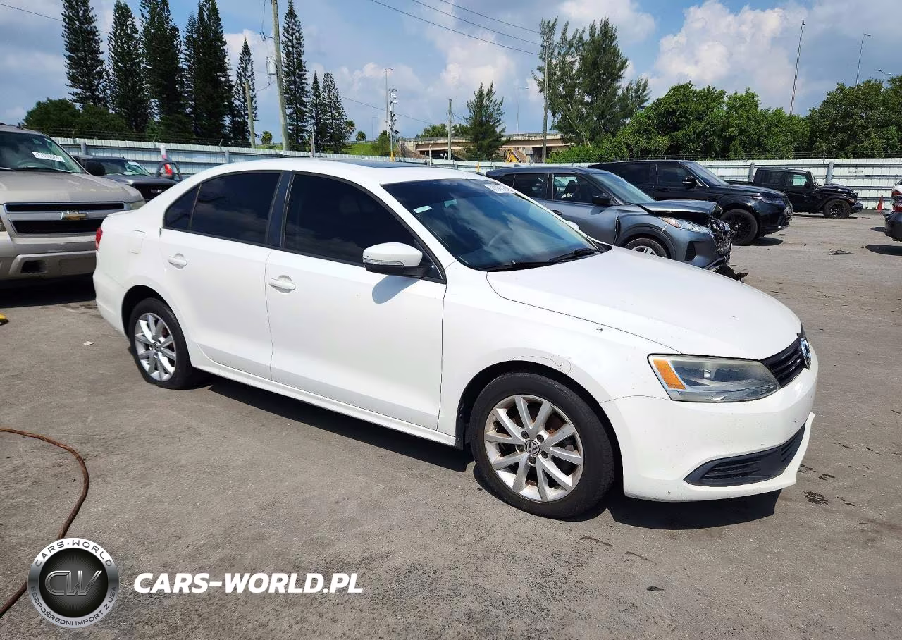 2012 Volkswagen Jetta Se VIN:3VWDX7AJ9CM344633 - 4