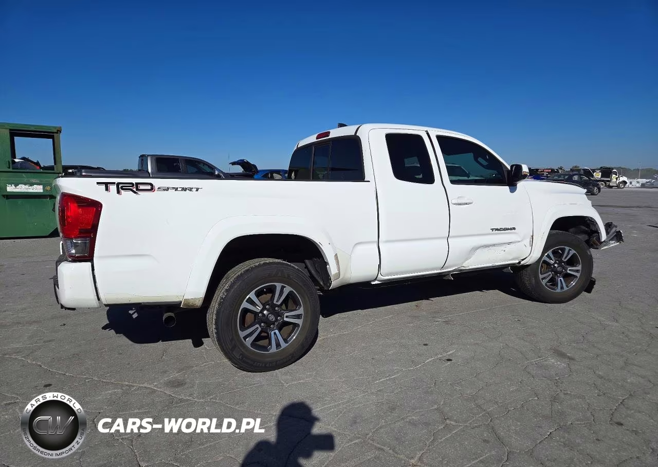 2016 Toyota Tacoma Trd Sport VIN:5TFRZ5CN3GX001971 - 3