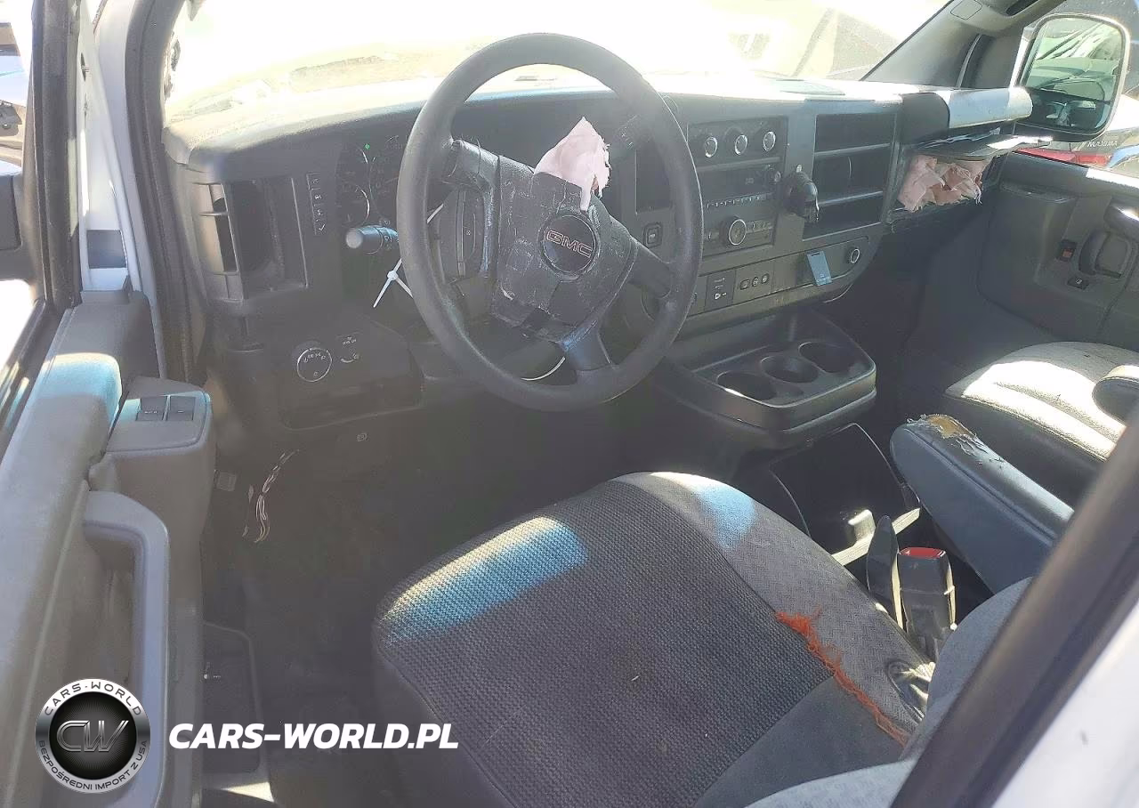 2019 GMC Savana G2500 VIN:1GTW7AFG8K1328618 - 8