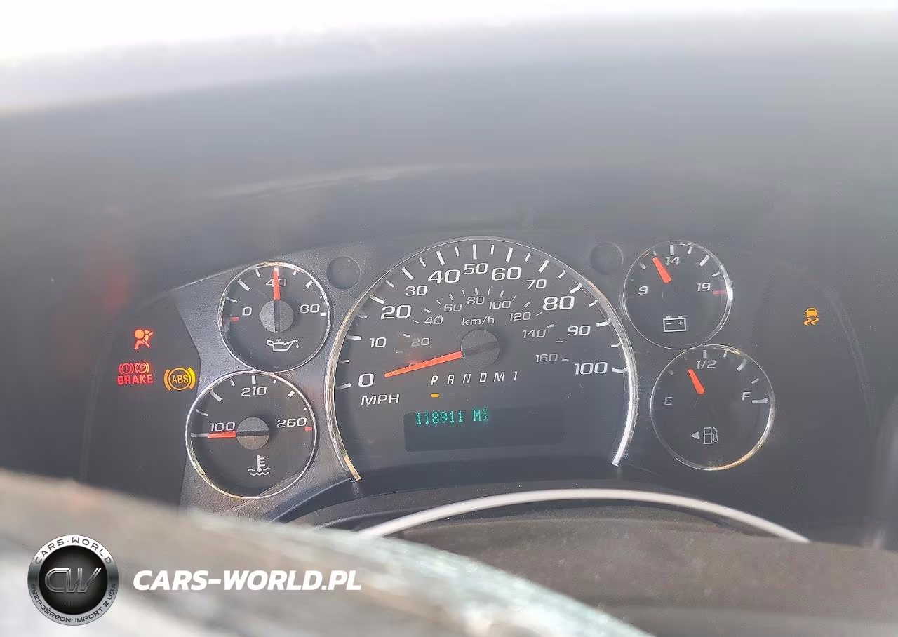 2019 GMC Savana G2500 VIN:1GTW7AFG8K1328618 - 9