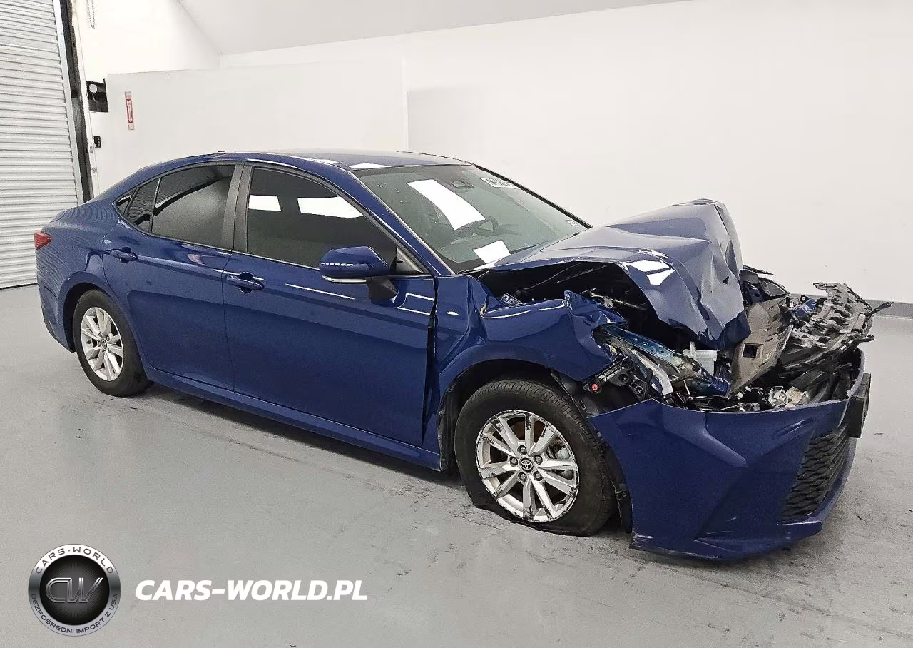 2025 Toyota Camry Le VIN:4T1DAACK2SU102554 - 4
