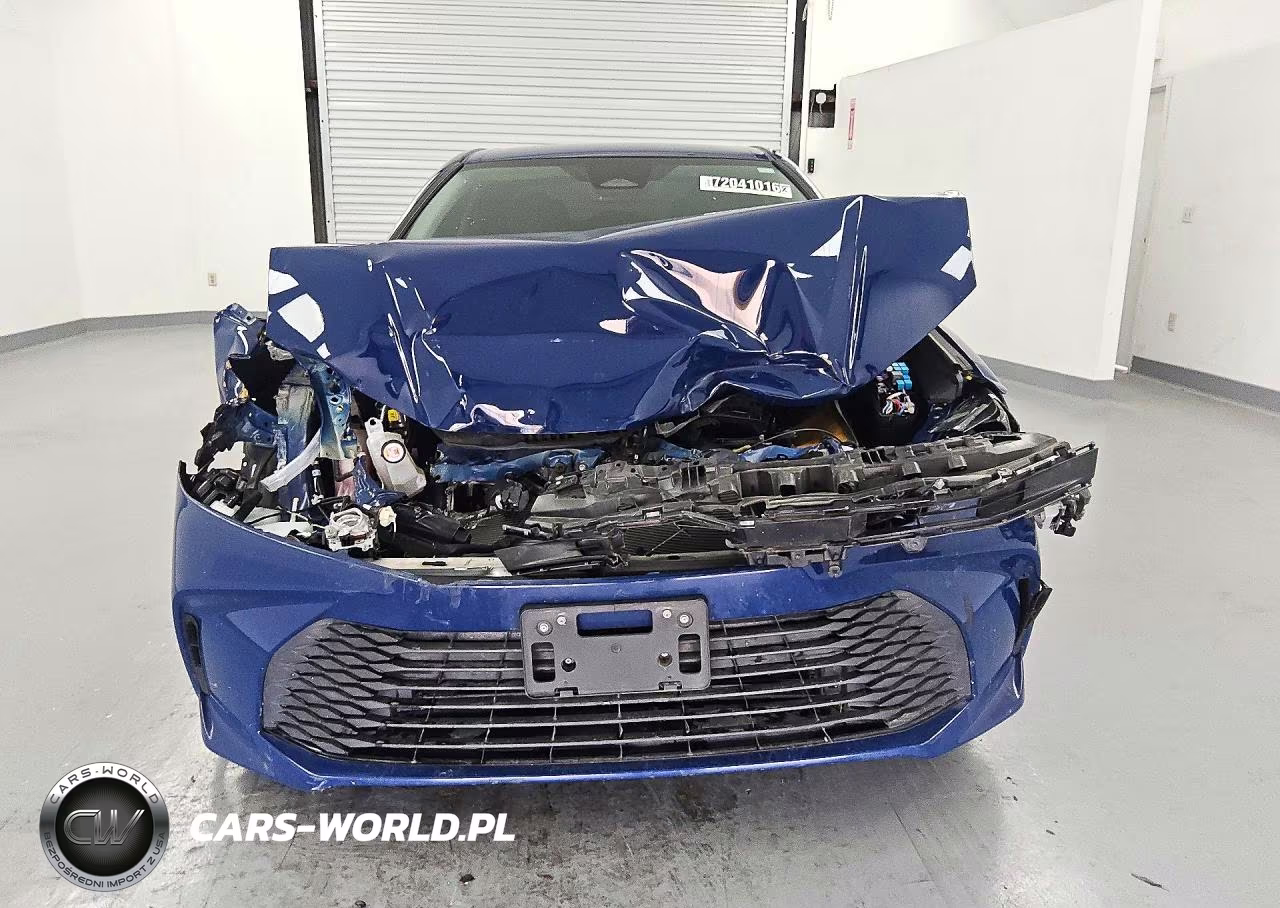 2025 Toyota Camry Le VIN:4T1DAACK2SU102554 - 5