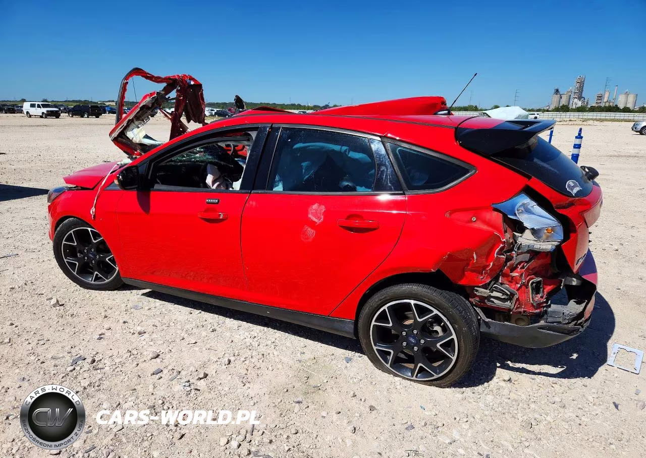 2014 Ford Focus Se VIN:1FADP3K28EL270473 - 2