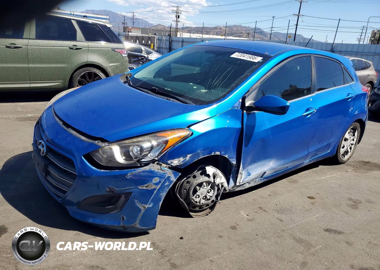 2017 Hyundai Elantra Gt Base
