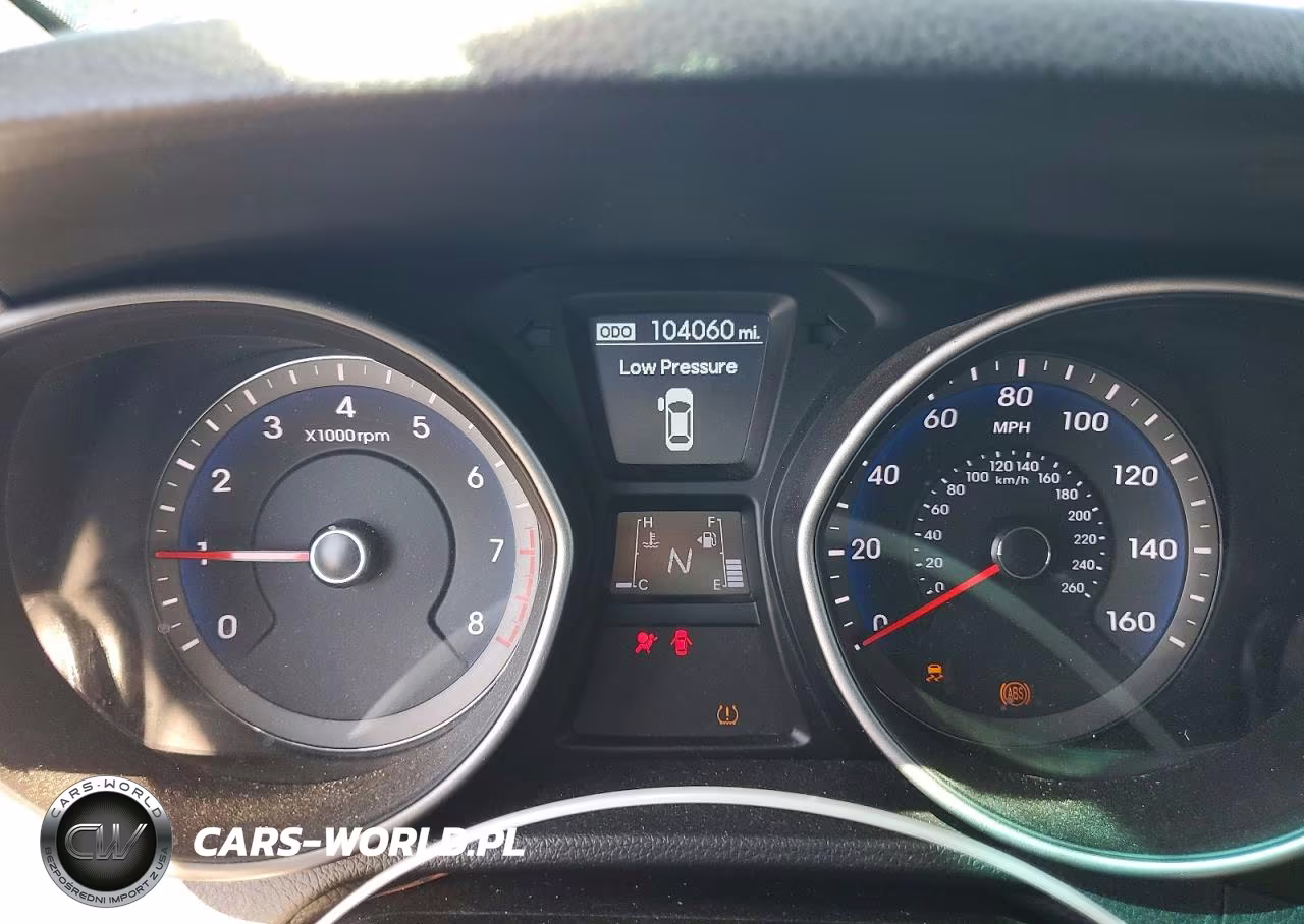 2017 Hyundai Elantra Gt Base VIN:KMHD35LH7HU352919 - 9