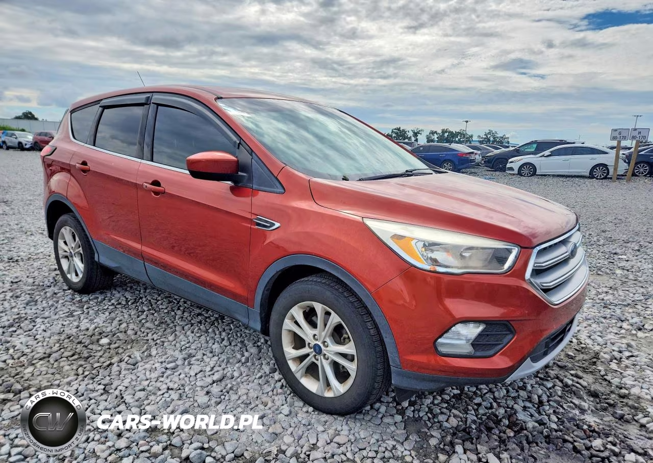 2019 Ford Escape Se VIN:1FMCU0GD2KUA15990 - 4