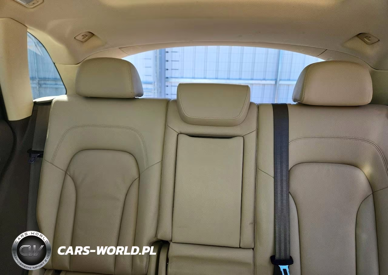 2014 Audi Q5 Premium Plus VIN:WA1LFAFP9EA113382 - 10