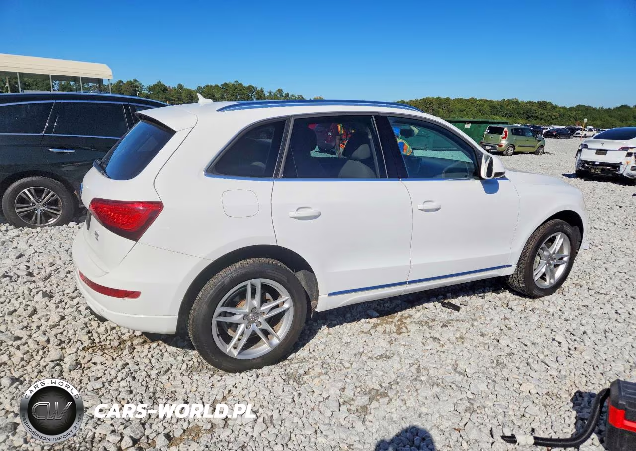 2014 Audi Q5 Premium Plus VIN:WA1LFAFP9EA113382 - 3