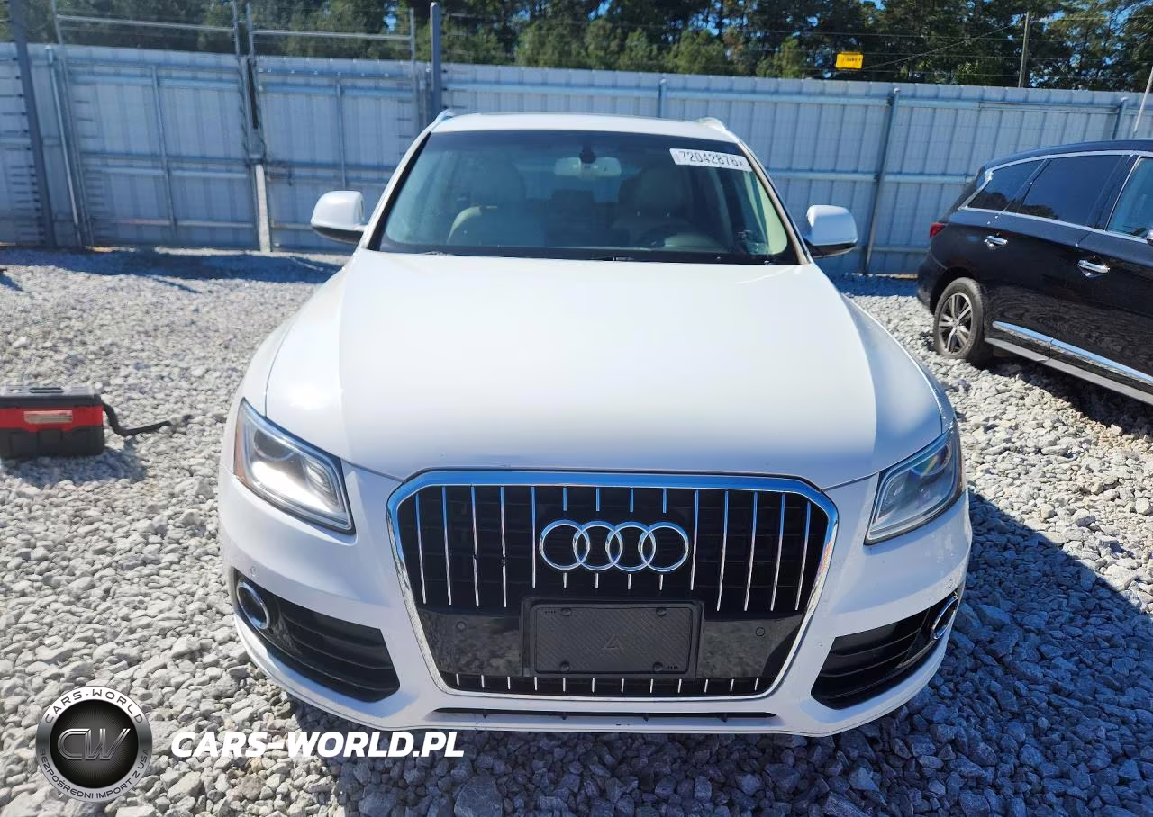 2014 Audi Q5 Premium Plus VIN:WA1LFAFP9EA113382 - 5