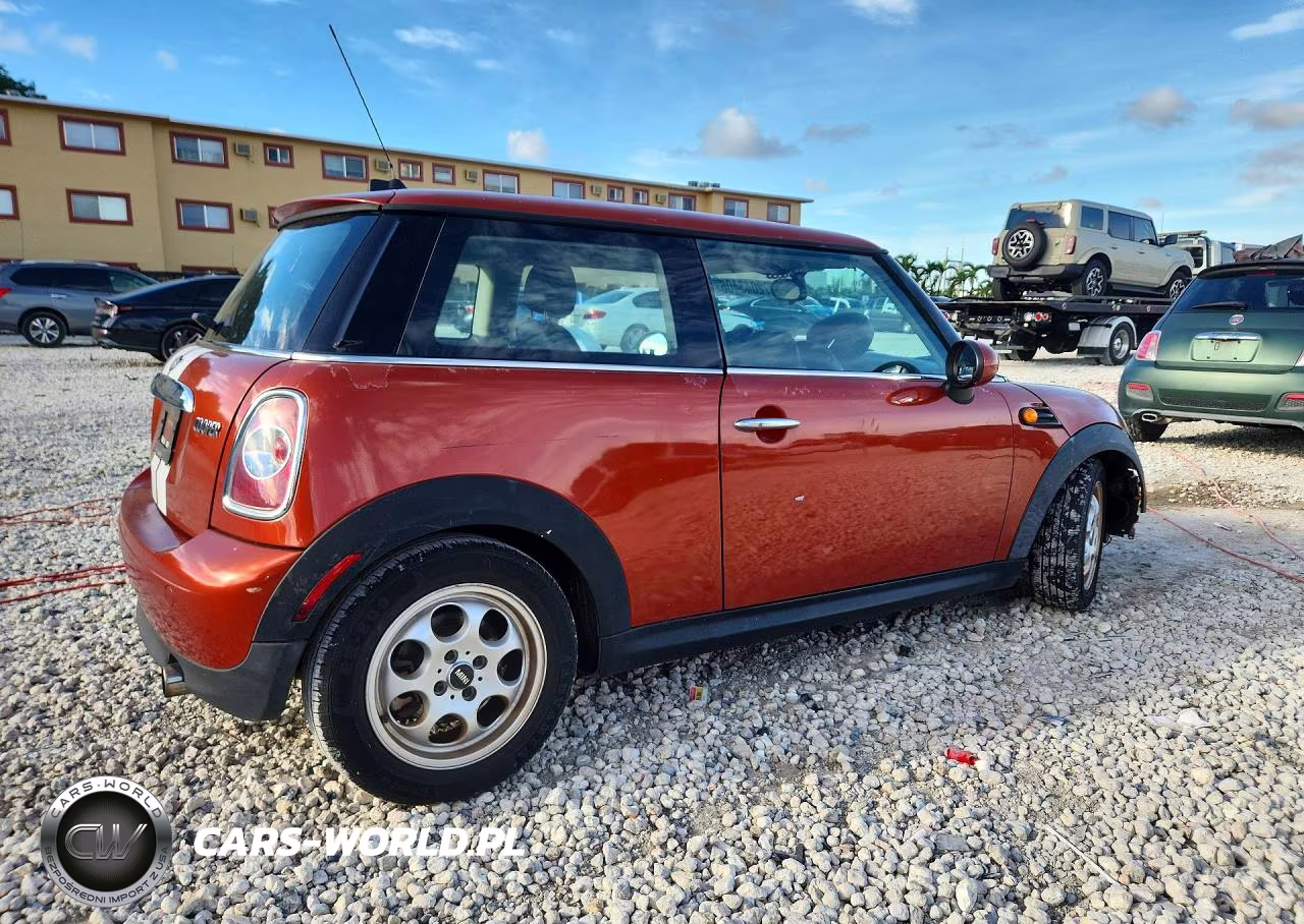 2012 Mini Cooper VIN:WMWSU3C50CT258914 - 3