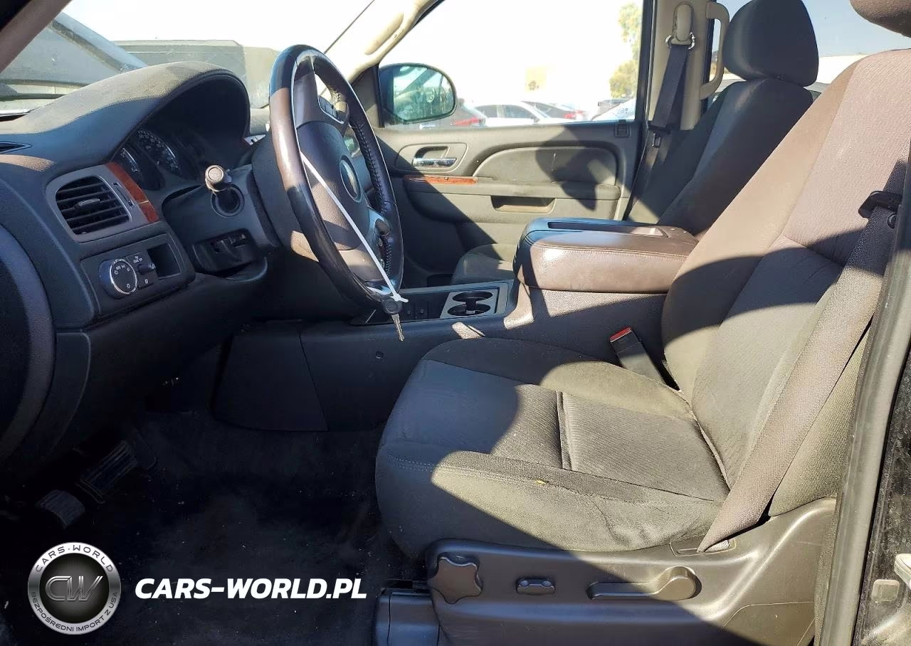 2011 Chevrolet Tahoe C1500 Ls VIN:1GNSCAE08BR353560 - 7