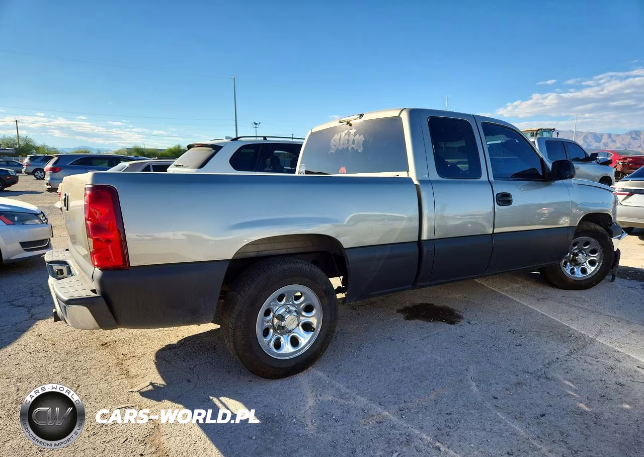 2003 Chevrolet Silverado C1500 VIN:2GCEC19V531329142 - 3