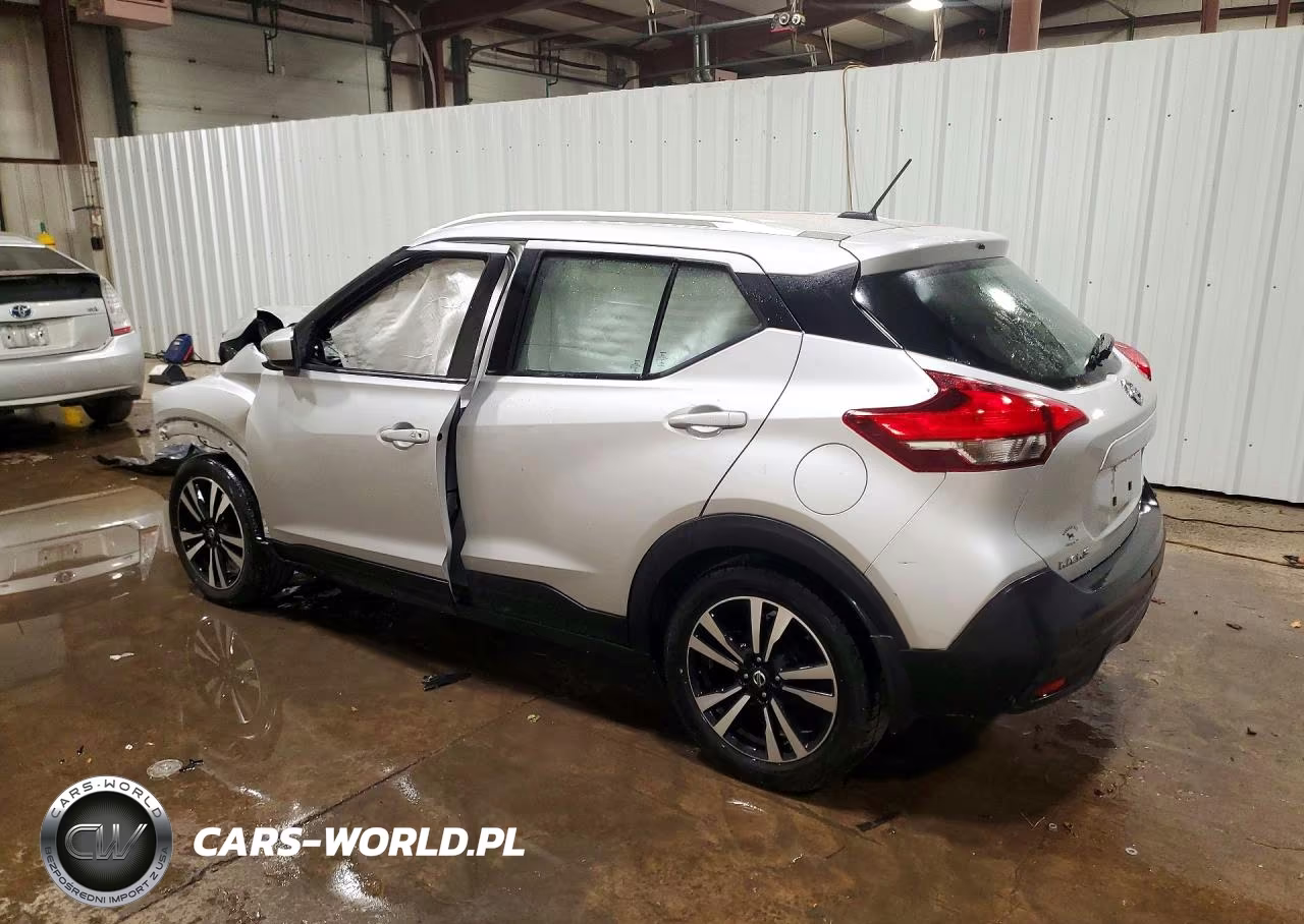 2018 Nissan Kicks Sv VIN:3N1CP5CU0JL531355 - 2