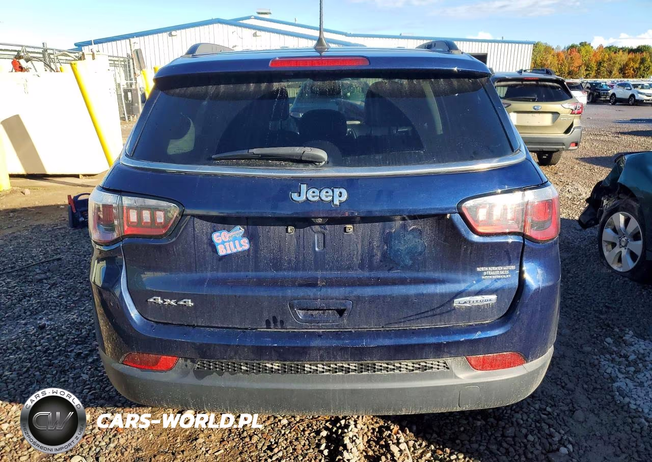 2018 Jeep Compass Latitude VIN:3C4NJDBB1JT261697 - 6