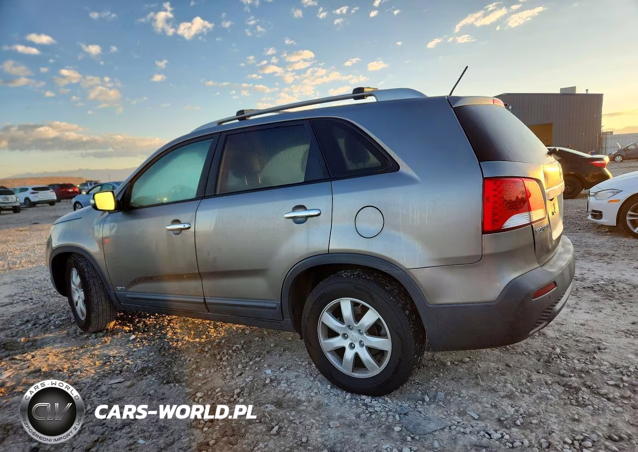 2011 Kia Sorento Lx VIN:5XYKTDA17BG148304 - 2