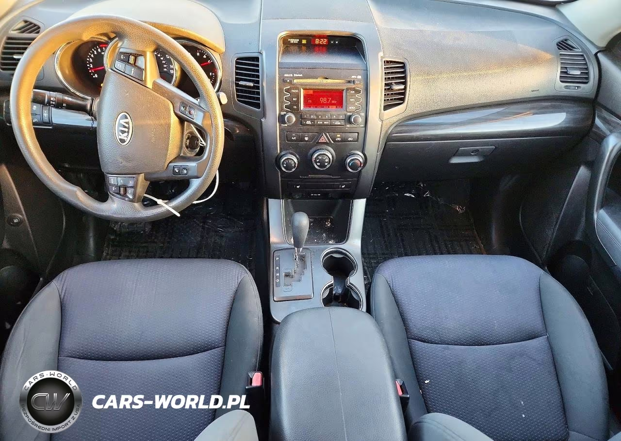 2011 Kia Sorento Lx VIN:5XYKTDA17BG148304 - 8
