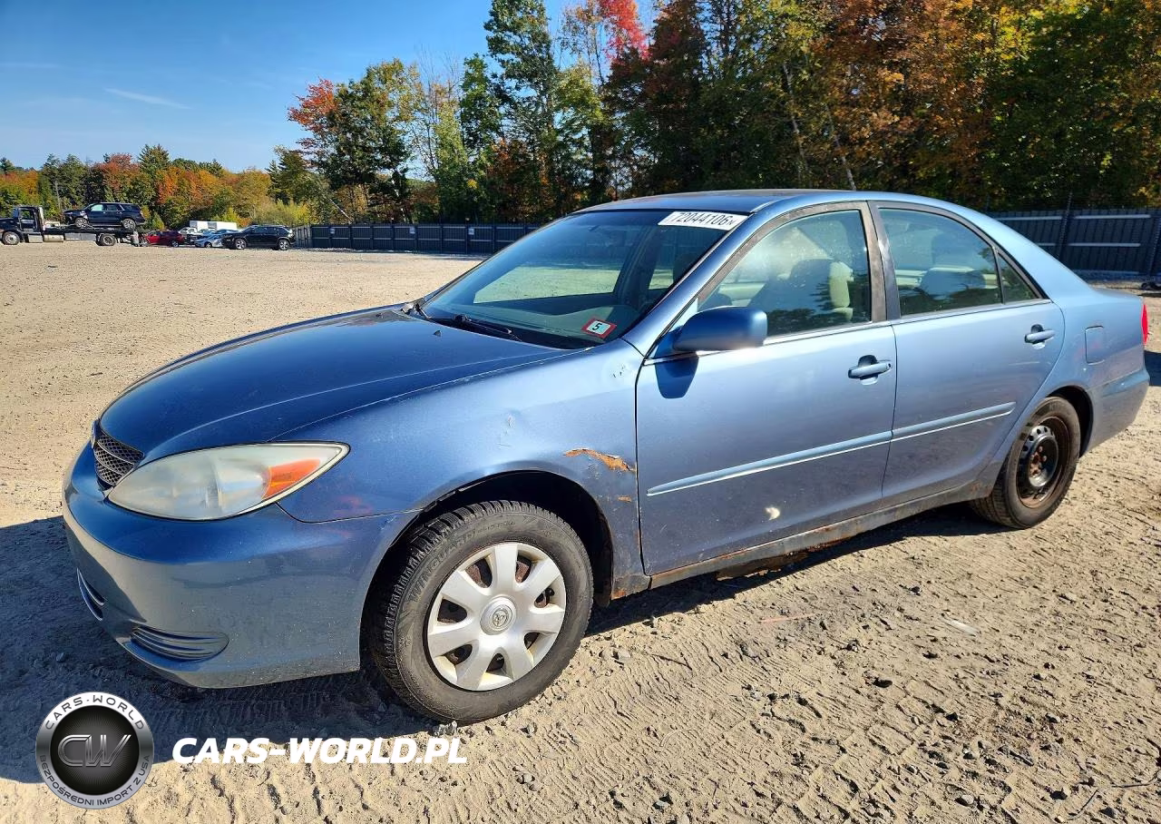 2004 Toyota Camry Le – zdjęcie 1 z 12
