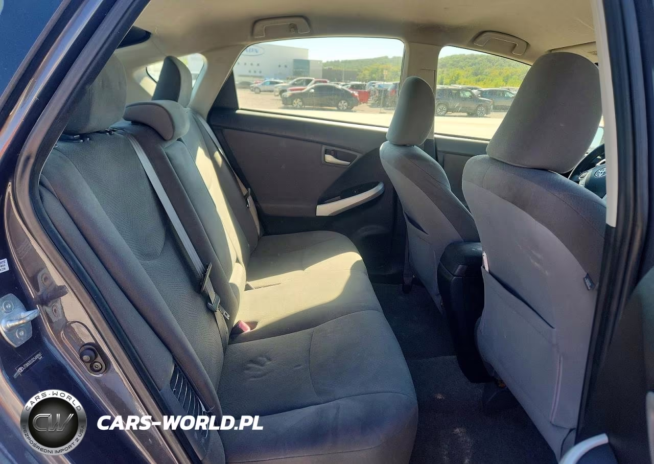 2012 Toyota Prius Three VIN:JTDKN3DU3C5448961 - 10