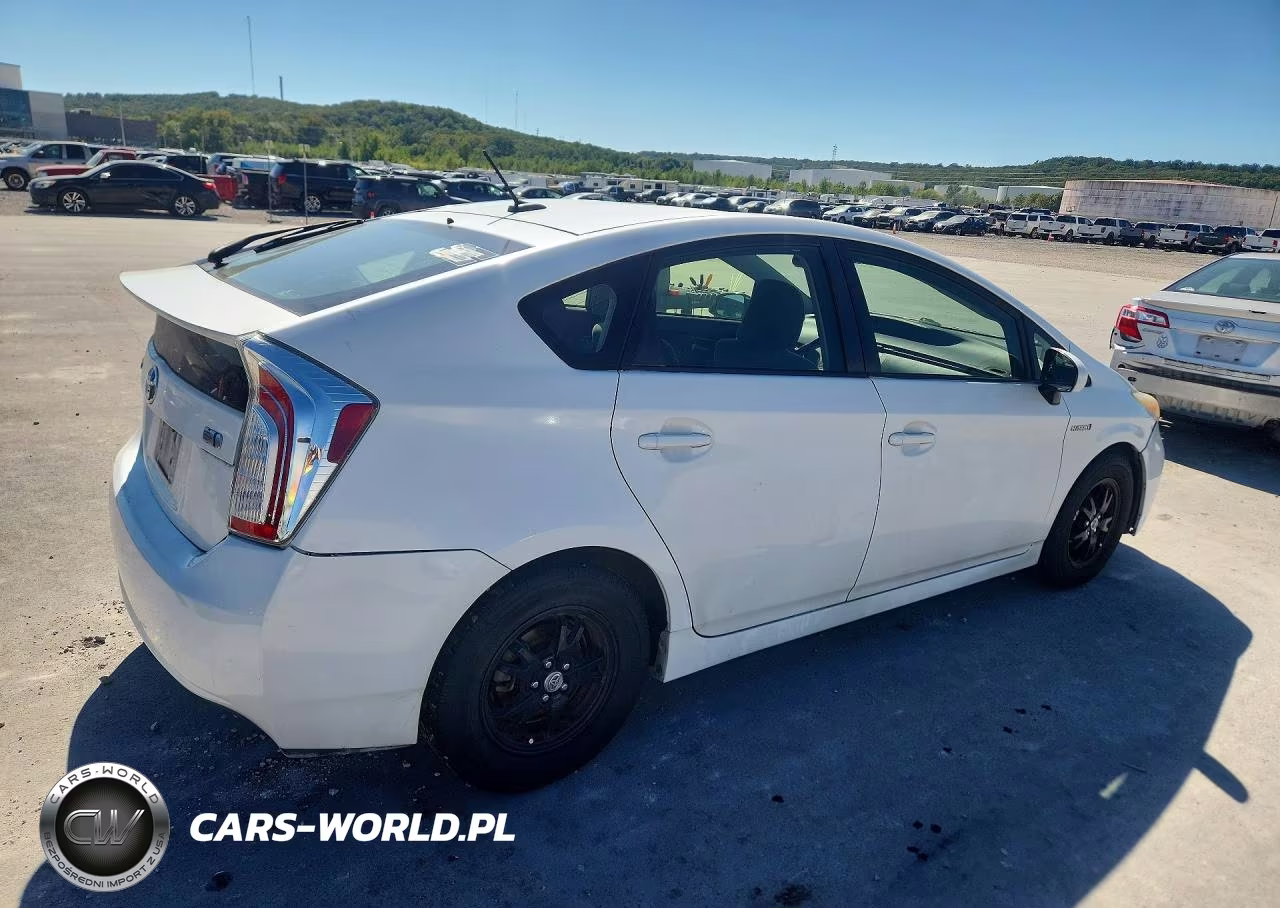 2012 Toyota Prius Three VIN:JTDKN3DU3C5448961 - 3