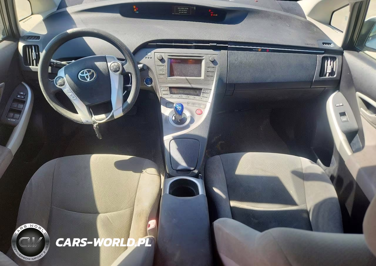 2012 Toyota Prius Three VIN:JTDKN3DU3C5448961 - 8
