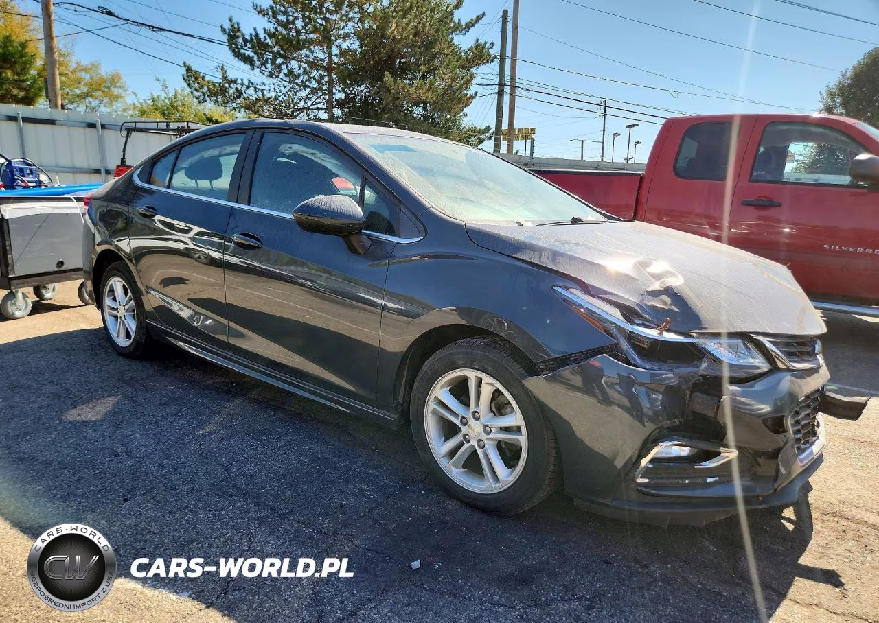 2018 Chevrolet Cruze Lt VIN:1G1BD5SM0J7116925 - 4