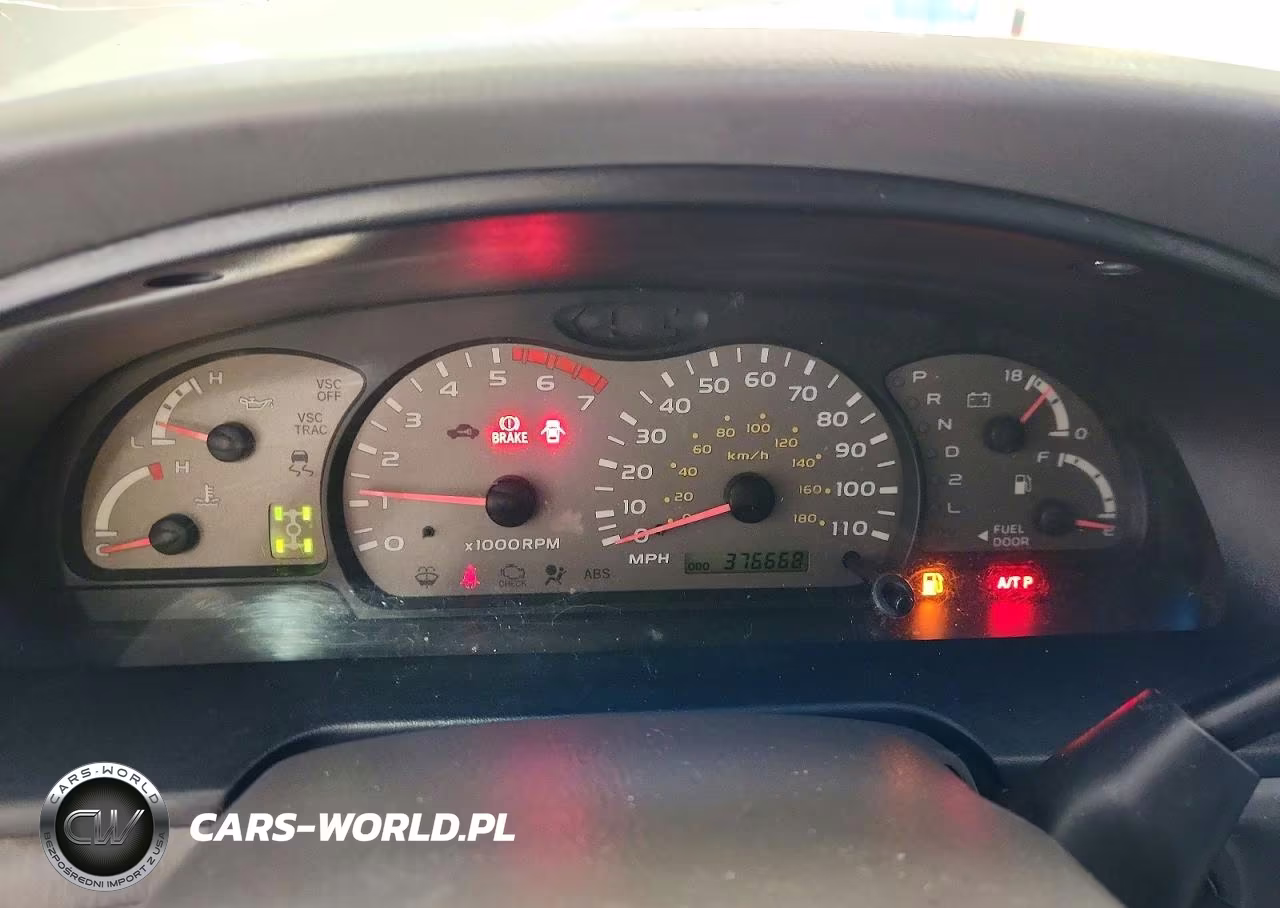 2004 Toyota Sequoia Sr5 VIN:5TDBT44A44S208170 - 9