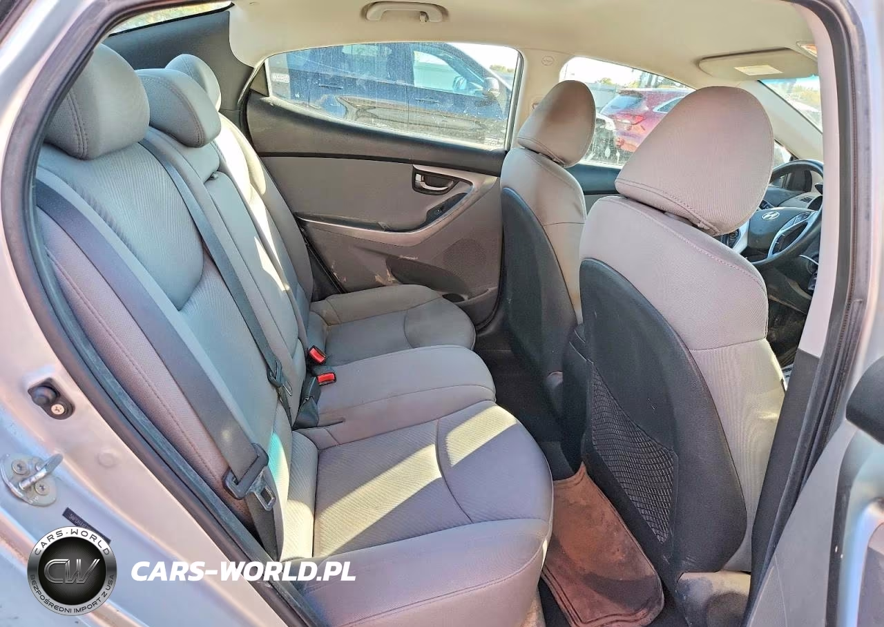 2011 Hyundai Elantra Gls VIN:5NPDH4AE1BH058796 - 10