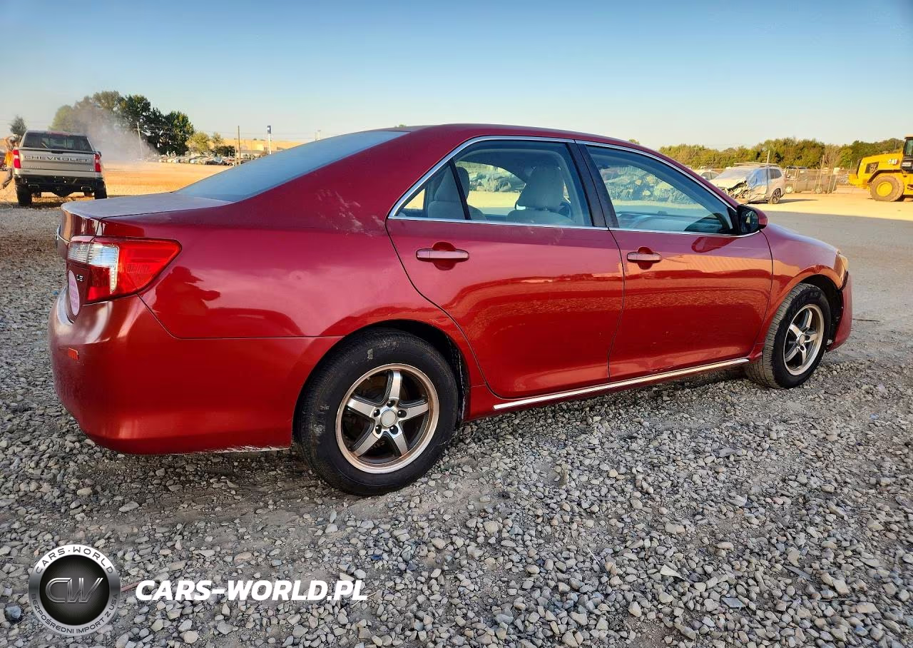 2012 Toyota Camry Le VIN:4T1BF1FK2CU542120 - 3