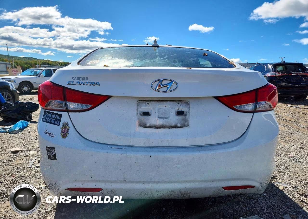 2013 Hyundai Elantra Gls VIN:5NPDH4AE0DH453717 - 6