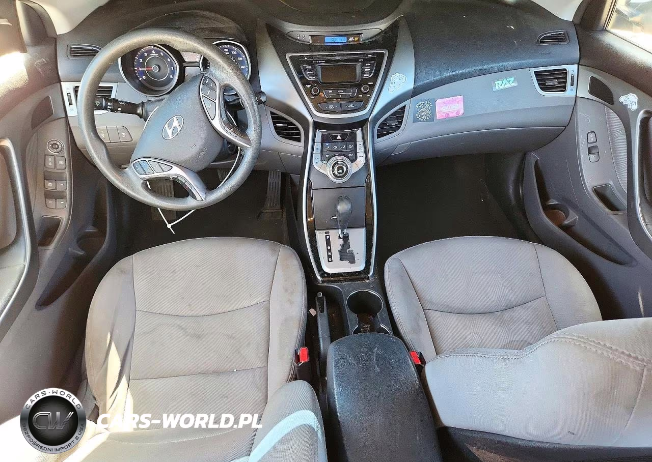 2013 Hyundai Elantra Gls VIN:5NPDH4AE0DH453717 - 8