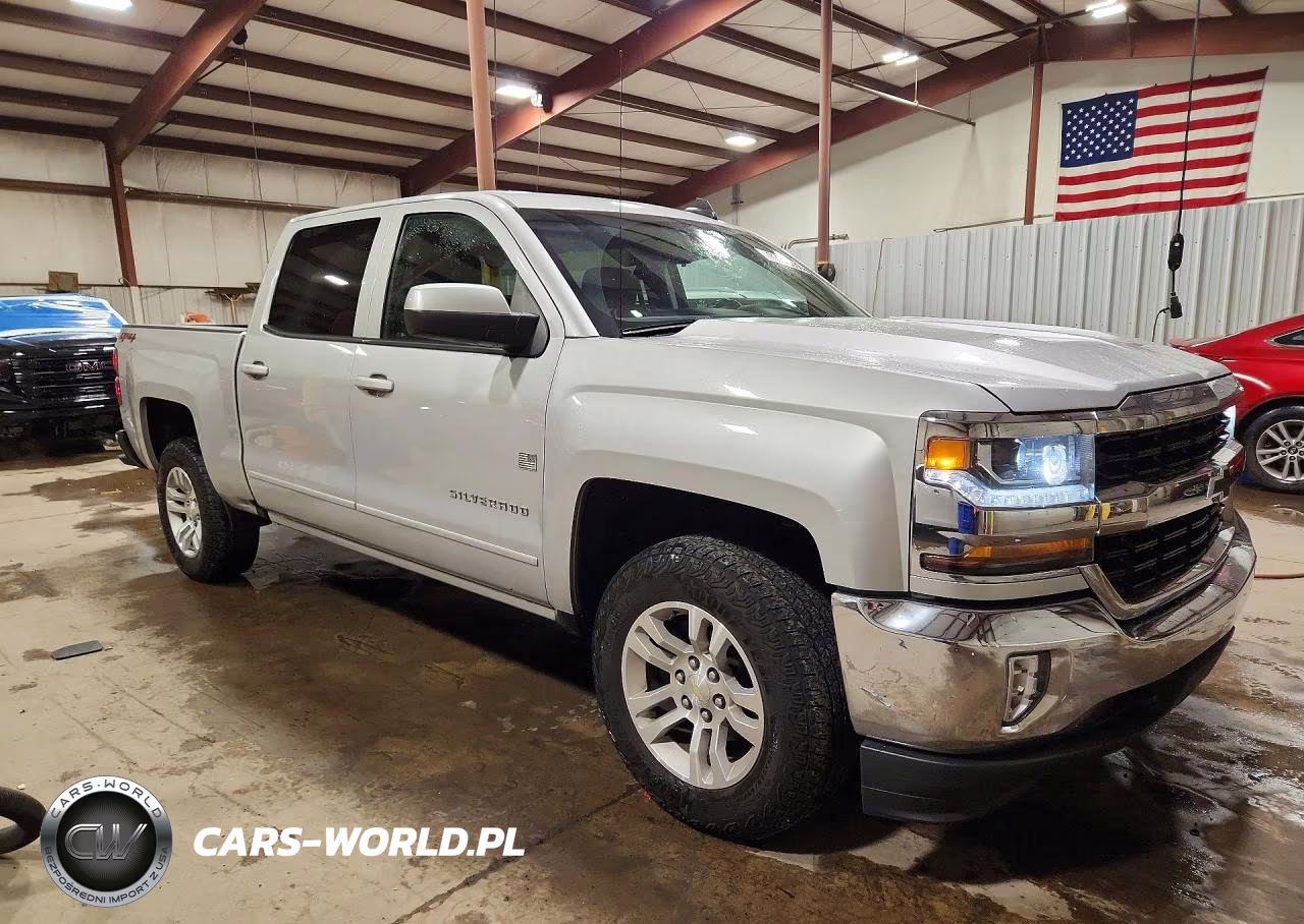 2018 Chevrolet Silverado K1500 Lt VIN:3GCUKREC2JG147453 - 4