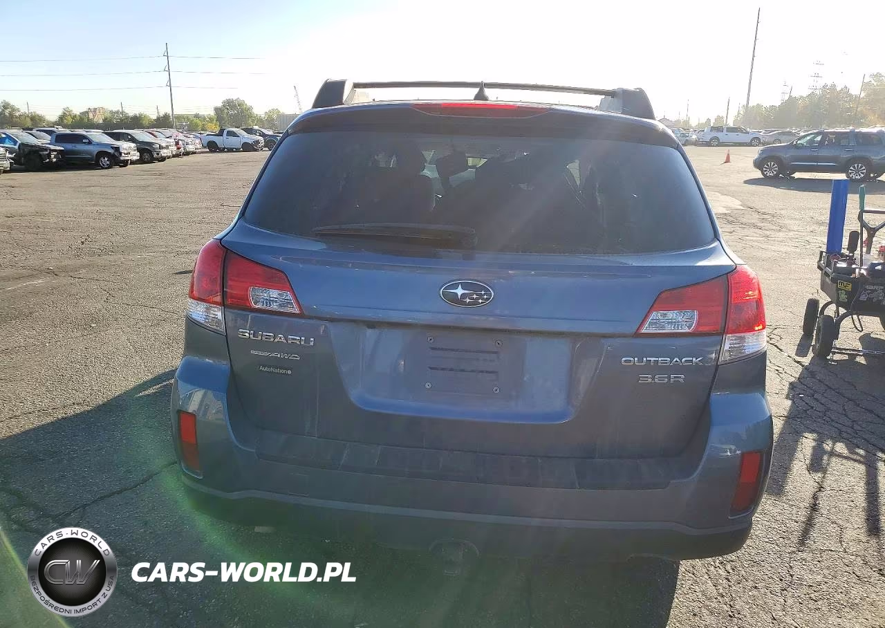 2014 Subaru Outback 3.6R Limited VIN:4S4BRDNC1E2279152 - 6