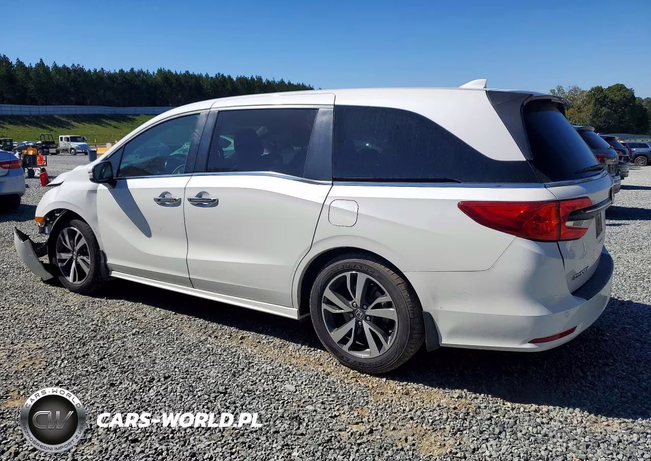 2022 Honda Odyssey Touring VIN:5FNRL6H86NB021262 - 2