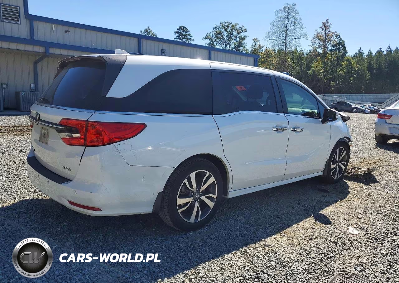 2022 Honda Odyssey Touring VIN:5FNRL6H86NB021262 - 3