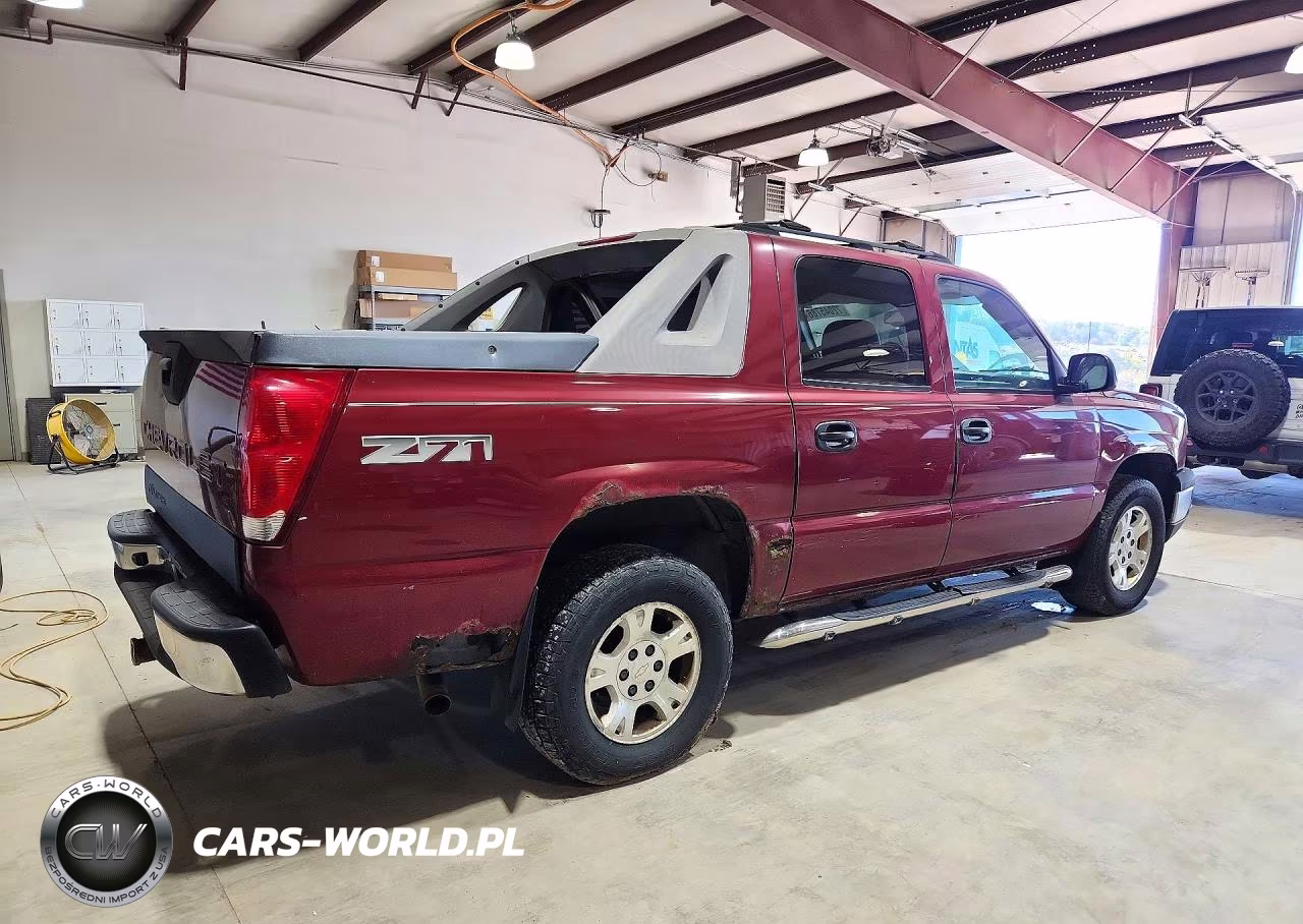 2004 Chevrolet Avalanche K1500 VIN:3GNEK12T24G142419 - 3