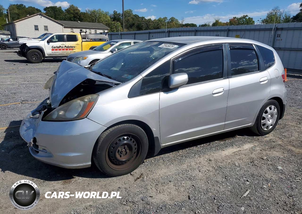 2013 Honda Fit VIN:JHMGE8H35DC042485 - 1