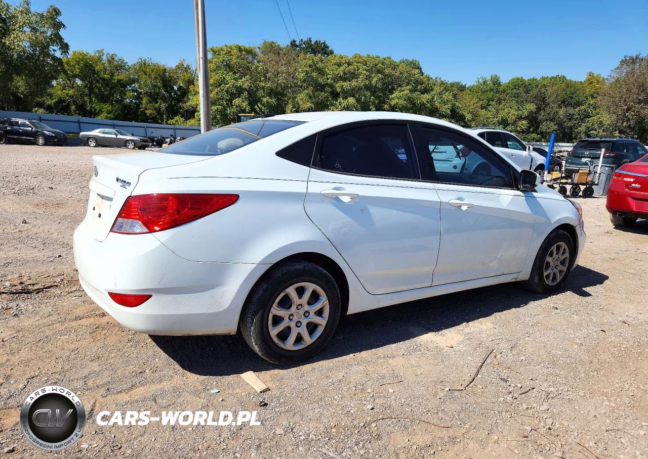 2012 Hyundai Accent Gls VIN:KMHCT4AE8CU252397 - 3