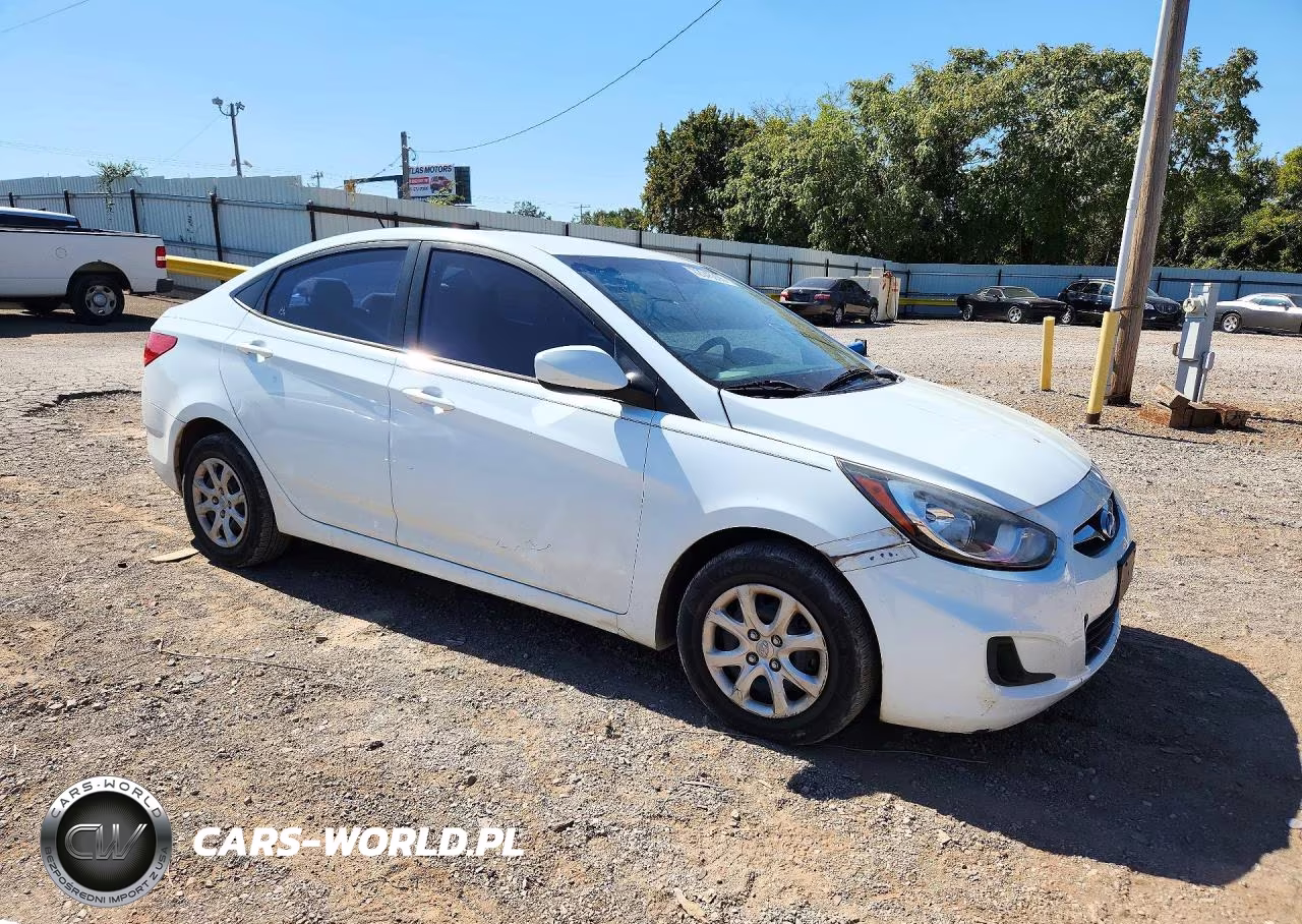2012 Hyundai Accent Gls VIN:KMHCT4AE8CU252397 - 4