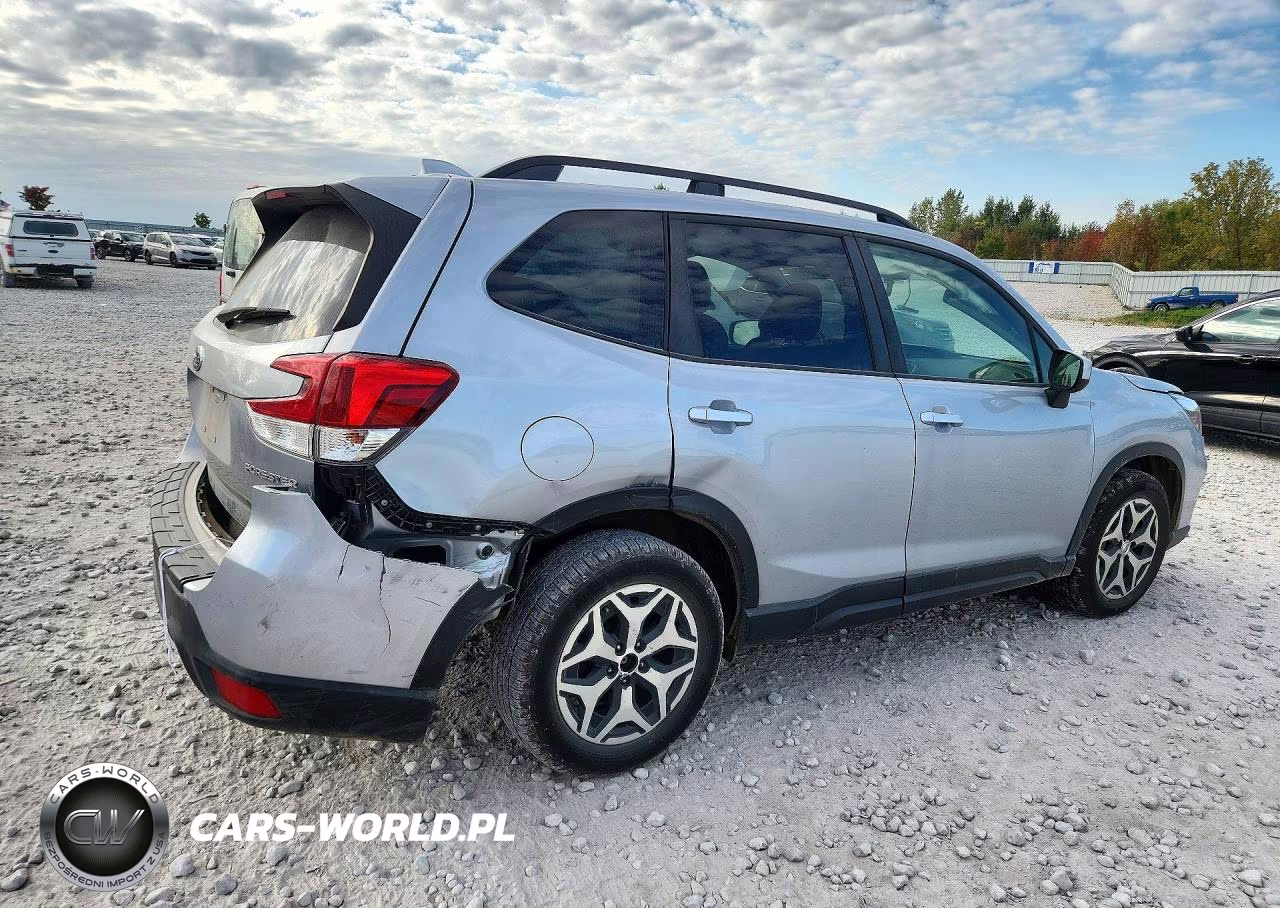 2020 Subaru Forester Premium VIN:JF2SKAJC9LH498904 - 3