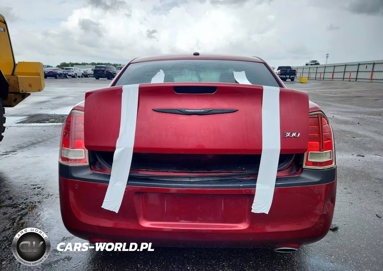 2012 Chrysler 300 Limited VIN:2C3CCACG4CH258710 - 6