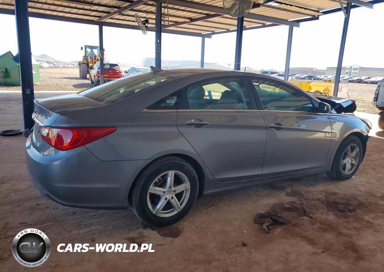 2011 Hyundai Sonata Gls VIN:5NPEB4AC0BH050709 - 3